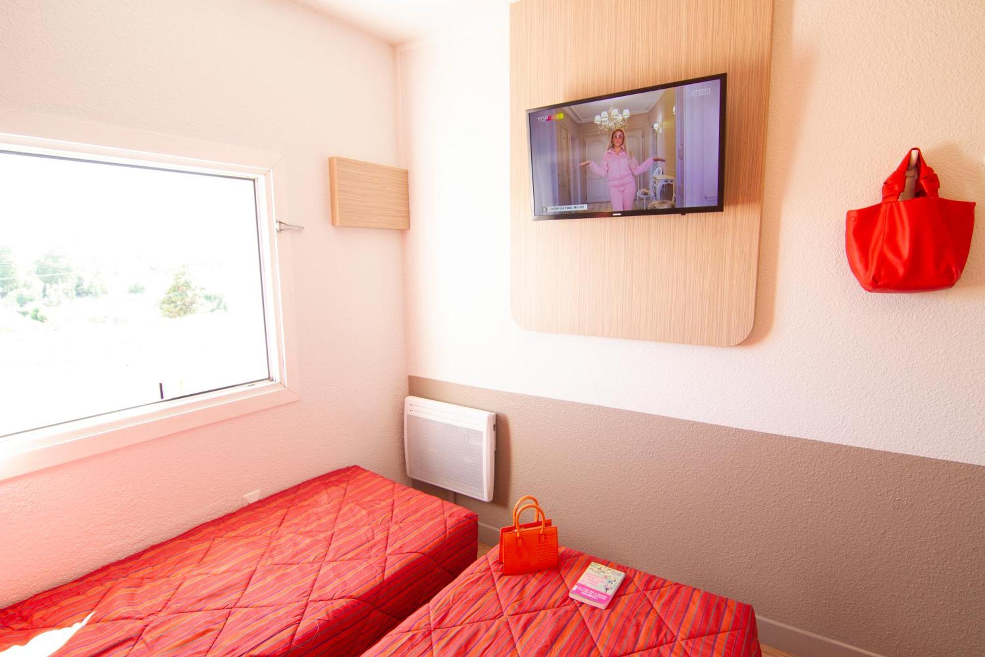 Premiere Classe Troyes Sud - Parc St Thibault 부셰레 외부 사진