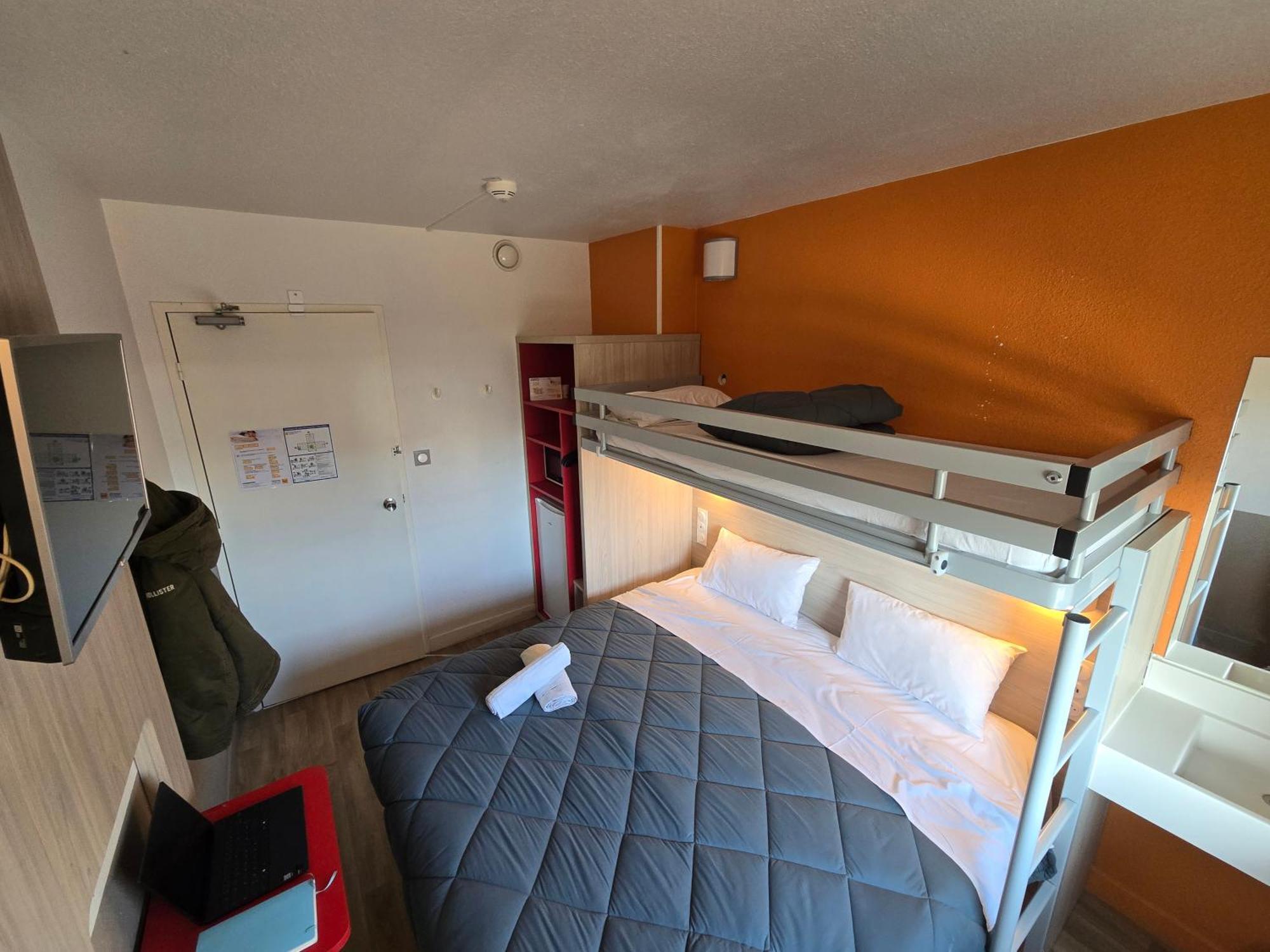 Premiere Classe Troyes Sud - Parc St Thibault 부셰레 외부 사진