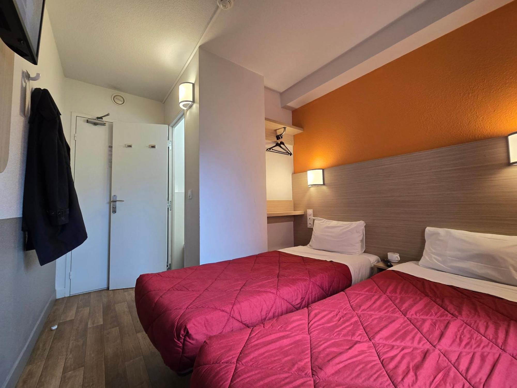 Premiere Classe Troyes Sud - Parc St Thibault 부셰레 외부 사진